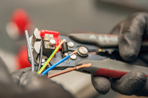 Best Affordable Emergency Electrician  in Carlsbad, NM